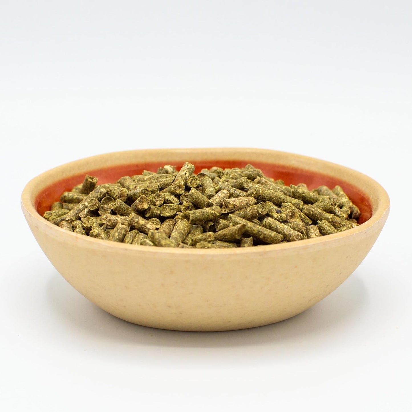 Essentials Guinea Pig Food, Adult Guinea Pig, Made with  Timothy Hay, Pet Food Pellets with Vitamin C, Small Animal Pet Products, Made in USA, High Fiber, 5 Lb. Bag